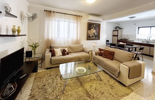 Zebbug Apartment | Spacious, Fully Airconditioned Apartment x 4 double Bedrooms