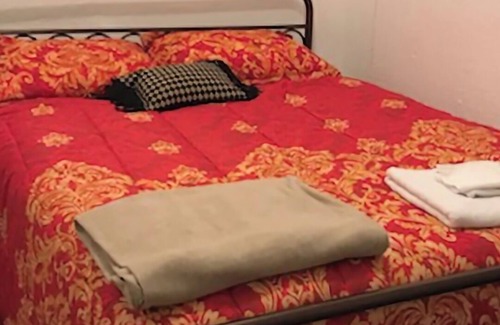 East St. Louis Apartment | Spacious Hideaway 10 mins from Dwtwn St Louis Archway