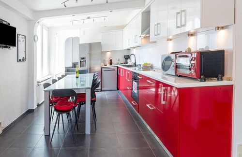 Elsenborn House | Spacious holiday home with garden