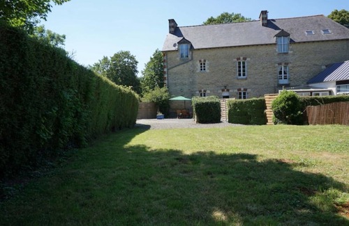 Le Quiou House | Spacious holiday house wi-fi included in Brittany