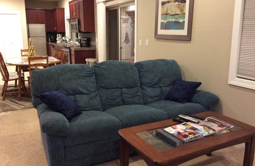 Newcastle House | Spacious house, easy access from Seatac, Seattle & Bellevue.