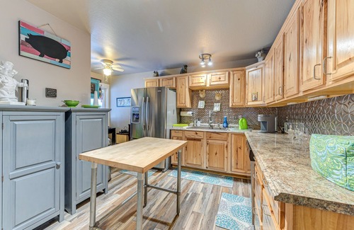 Nikiski House | Spacious Kenai Vacation Rental w/Lake Access!