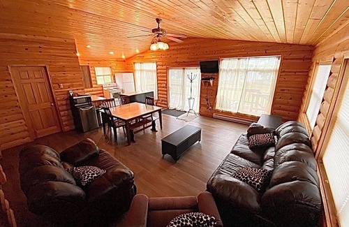 Ottertail House | Spacious Lakefront Lot and Beach