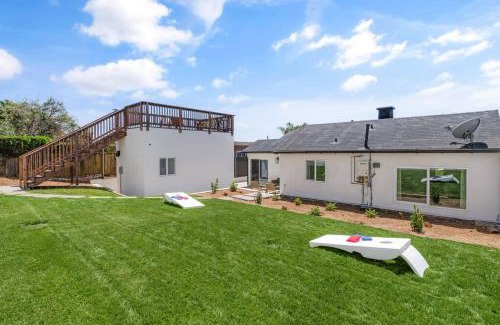 Mission Hills House | Spacious Mission Hills Home With City Views