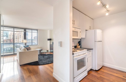 Gramercy Apartment | Spacious, Modern Studio in Gramercy with Balcony