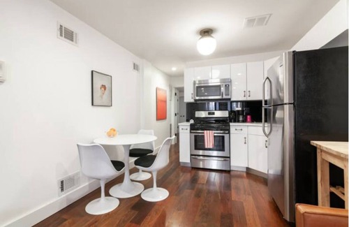 Bedford-Stuyvesant Apartment | Spacious one bedroom apartment in Brooklyn