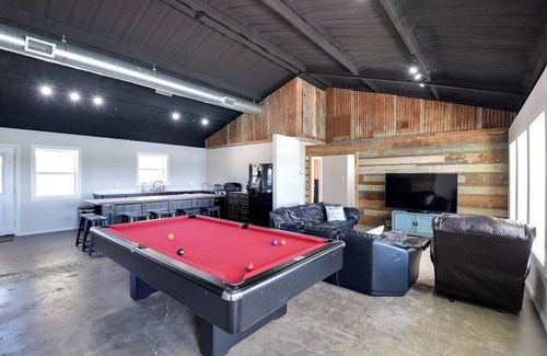 Palo Pinto House | Spacious Palo Pinto Home: Private Dock & Pool