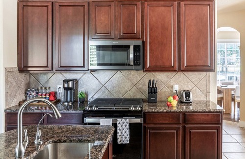 Georgetown House | Spacious & peaceful 4-bedroom house in Georgetown with game room