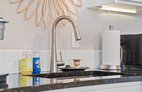 Fairwood Apartment | Spacious, Private Home Away From Home with Hot Tub