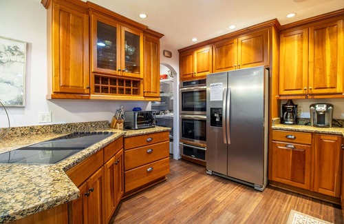 Massanutten House | Spacious Retreat with Hot Tub, Game Rooms & Theater