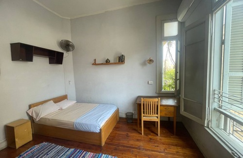 Al-Waili Bed & Breakfast | Spacious room in artistic home amid vibrant Cairo