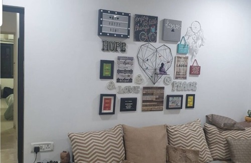 Andheri West Apartment | Spacious Room with attached bathroom