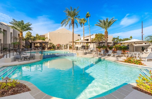 Cox Heights Apartment | Spacious Scottsdale Condo- 10 minutes away from PHO airport