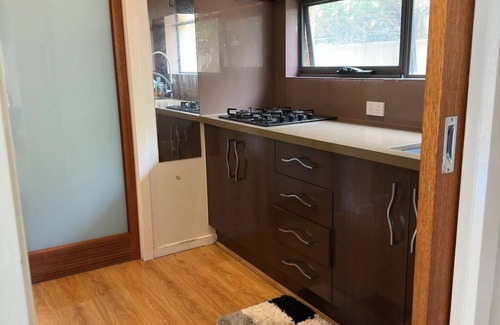 Truganina House | Spacious stay at Arndell Park, Forsyth Reserve