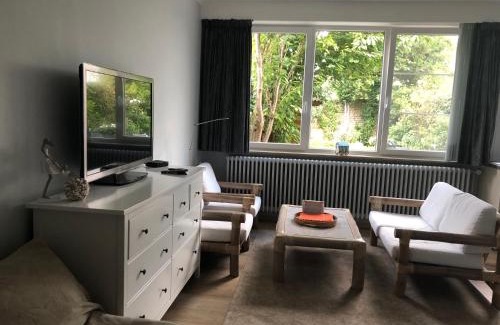 Heist Apartment | Spacious studio