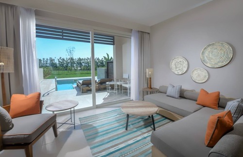 Soma Bay Hotel | Spacious Suite Designed to Maximize Comfort + Serenity & Private Pool