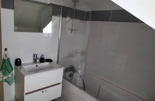 Saint-Nazaire Apartment | Spacious T3 city center