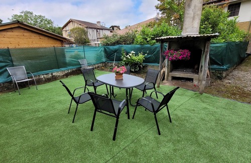 LIsle-en-Dodon House | Spacious Townhouse in the Heart of Charming L’Isle-en-Dodon! 🏡✨