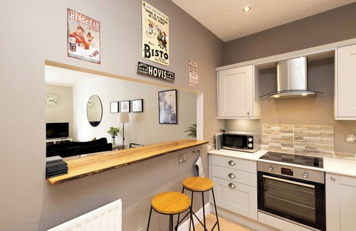 West End Apartment | Spacious two-bedroom mews cottage located in the beautiful Dean Village area of Edinburgh. Sleeps 4.