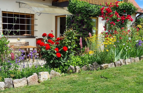 Dettenheim Condo | Spacious vacation apartment