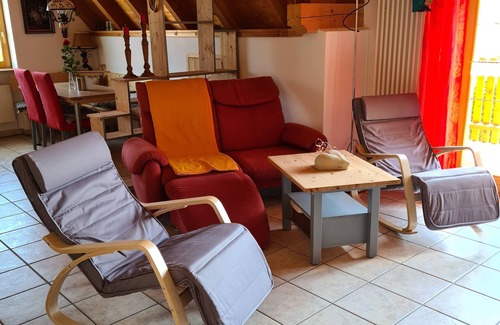 Dettenheim Condo | Spacious vacation apartment