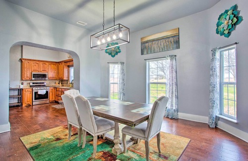 Westminster House | Spacious Vacation Home: 10 Mi to Lavon Lake!