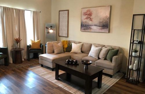 Galveston Villa | Spacious Villa close to the beach, 10 sleeps