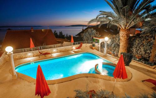 Seget Vranjica Villa | Spacious Villa in Seget Vranjica with Private Pool