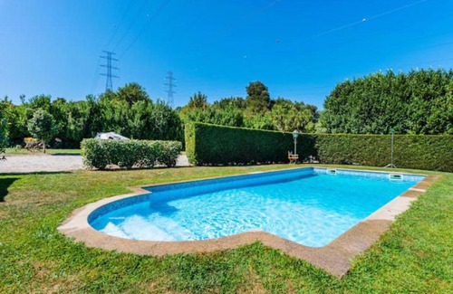Penafiel Villa | Spacious villa with private pool in Penafiel