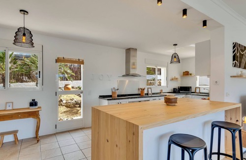 Tarraula Villa | Spacious villa with stunning panoramic views - heated pool