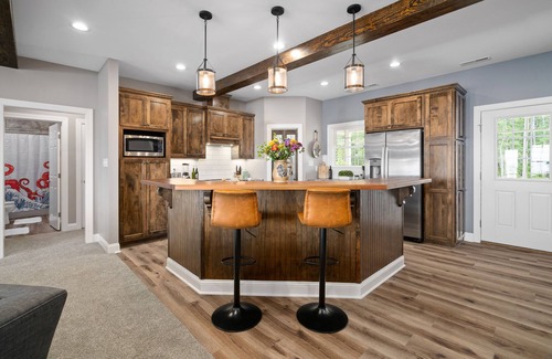 Belhaven House | Spacious waterfront home w/dock, kayaks, paddleboards, cornhole & more!