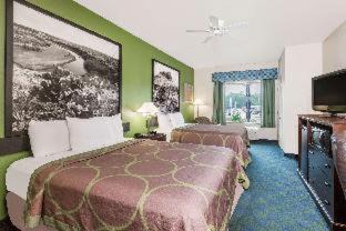 Nacogdoches Hotel | Spark by Hilton Nacogdoches