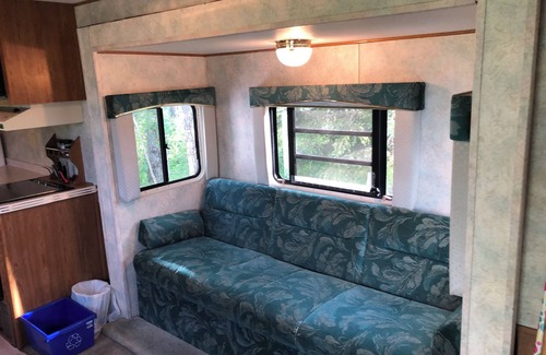 Clear Lake House | Sparrow - Camper at Sunset Bay