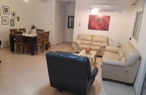 Pardes Hanna Karkur House | Special Events Guests Apartment