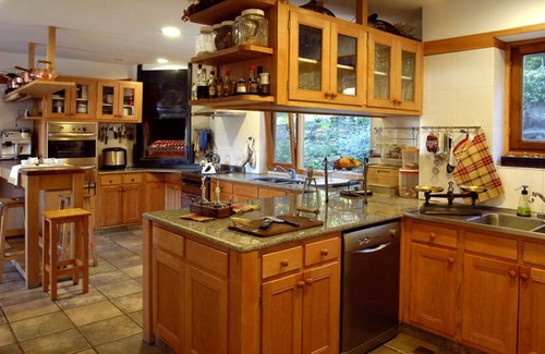 Playa Bonita Ski Chalet | Spectacular house by the Nahuel Huapi lake