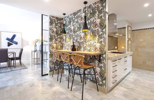 Santa Cruz Apartment | Spectacular 4BD apartment near Alcazar. San Fernando