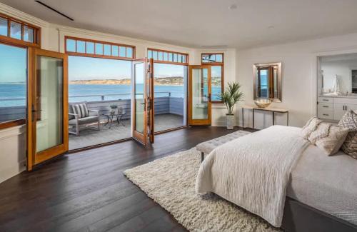 Village of La Jolla Villa | Spectacular La Jolla Cove Compound