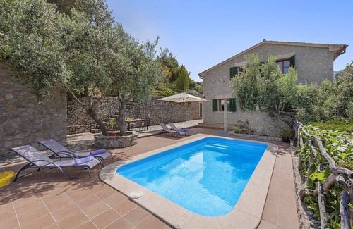 Selva Villa | Spectacular Mallorcan villa with private pool, Wi-Fi in Sierra Tramuntana