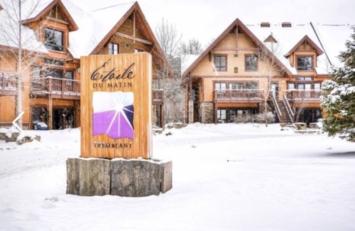 Versant Soleil Ski Chalet | SPECTACULAR SKI IN - SKI OUT Golf Hiking Biking Casino Chalet in Mont Tremblant