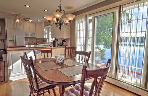 Rogers Cottage | Spectacular waterfront cottage on the most beautiful lake in CT's 'Quiet Corner'