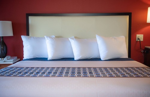 Spencer Hotel | Spencer Inn and Suites