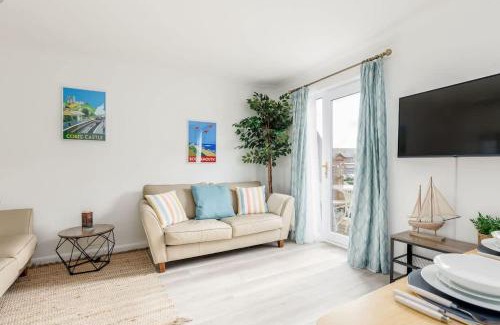 Poole House | Spinnaker House-with Tesla Electric Charging Point