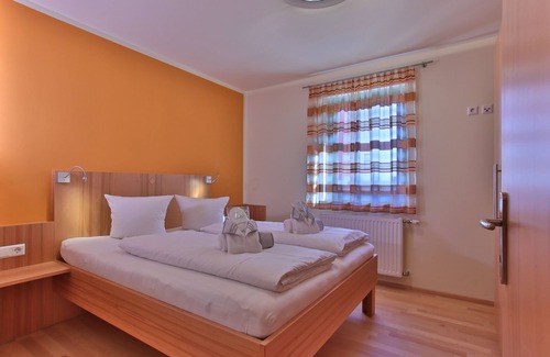 Tropolach Apartment | Sports and active vacation in Burgl's apartment house Nassfeld in Carinthia