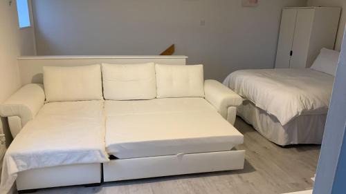 Hull Apartment | Spring Grove