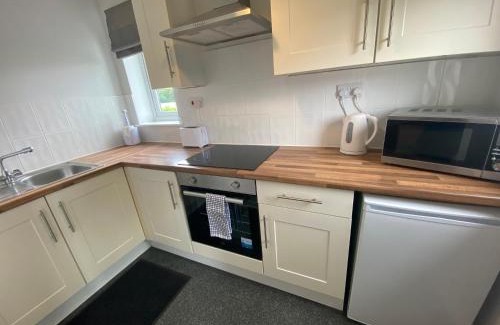 Hull Apartment | Spring Grove