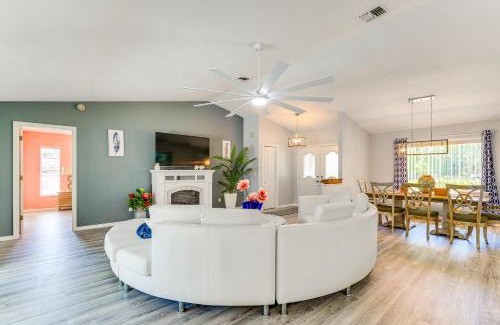 Spring Hill House | Spring Hill Home Private Pool, 9 Mi to Beach!