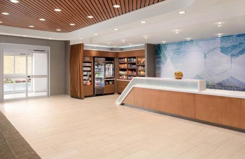 Wauwatosa Hotel | SpringHill Suites by Marriott Milwaukee West/Wauwatosa