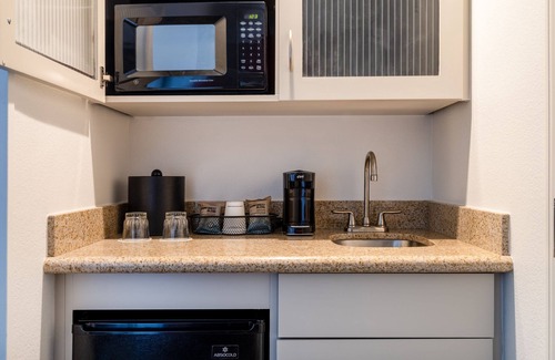 Southeast Colorado Springs Hotel | SpringHill Suites Marriott Colorado Springs South