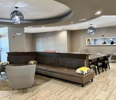 Prince Frederick Hotel | SpringHill Suites Prince Frederick