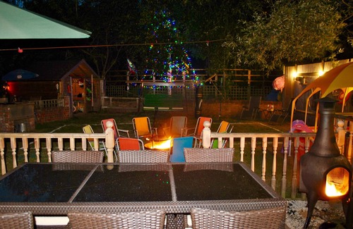 Amerton House | Squirrel Barn is a friendly very hi-spec barn conversion with wifi and hot tub